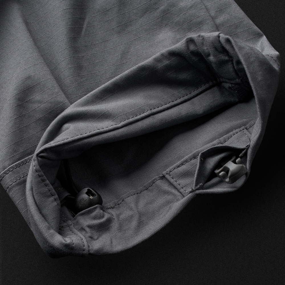 Pantalón V.XITM XTU de corte recto